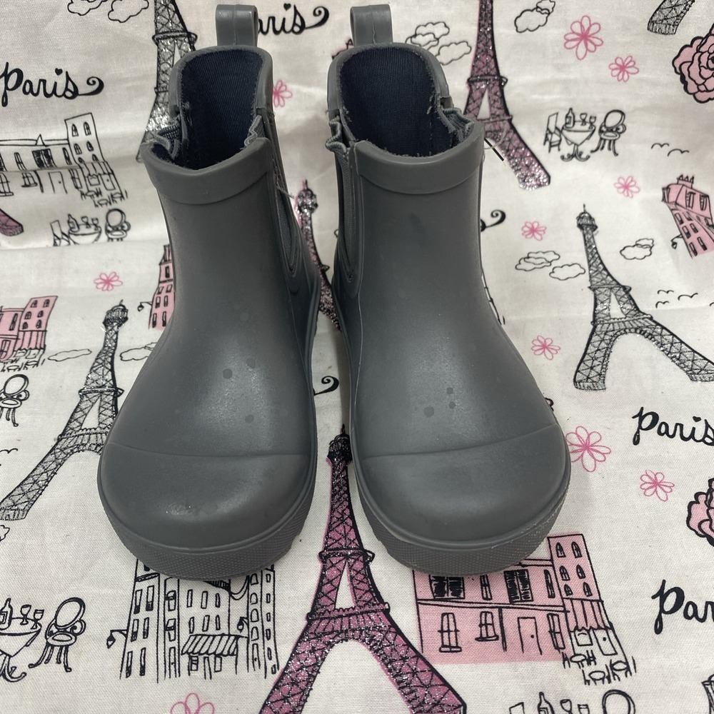 Bearpaw kids toddler size 4 gray rain boots unisex new